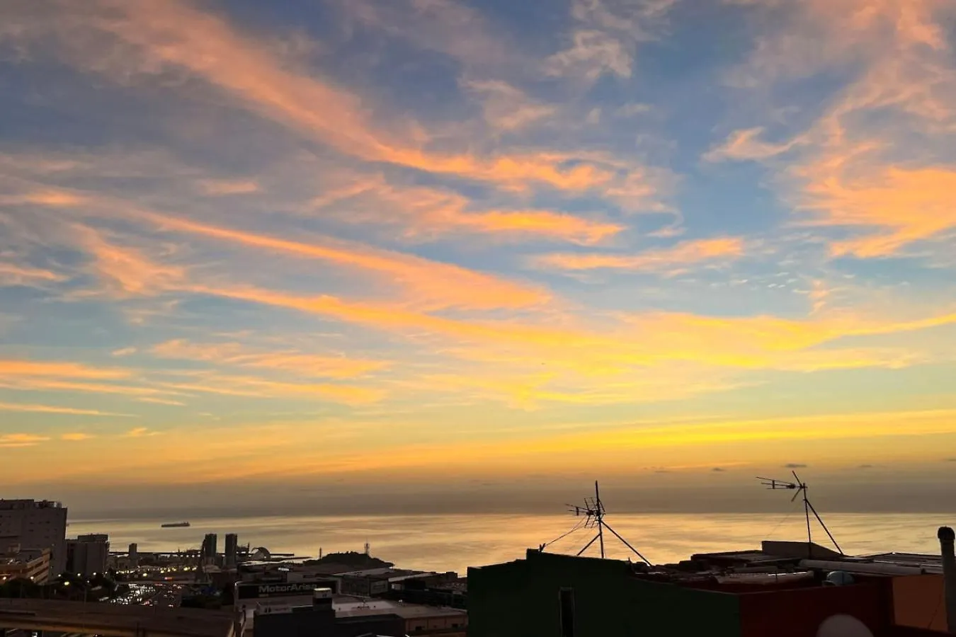 شقة Casa Blanca Penthouse City&Ocean Views سانتا كروز دي تينيريف إسبانيا